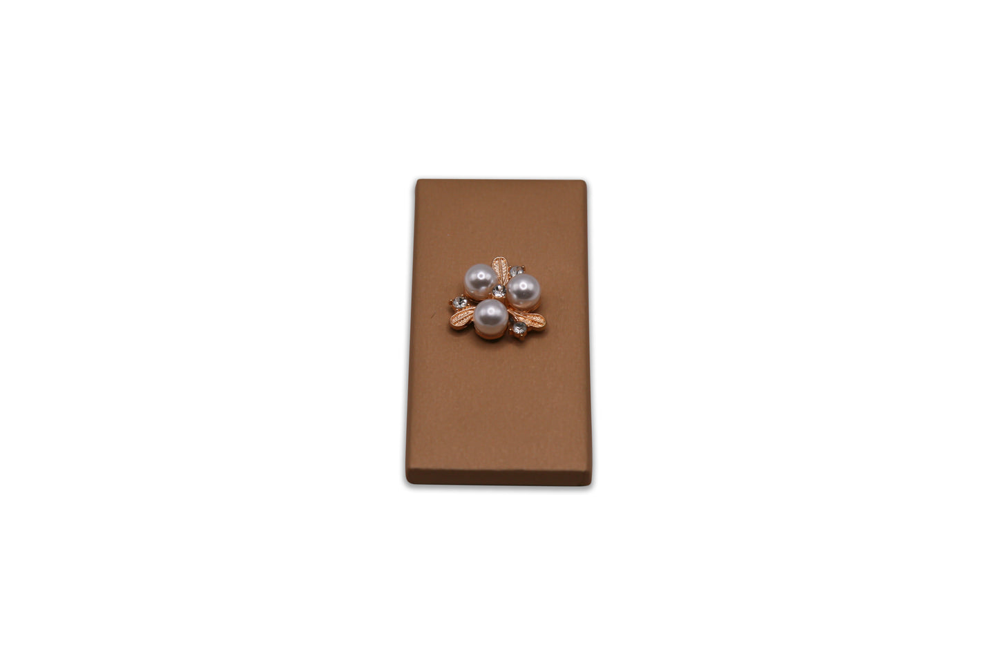 Glamorous Flower Rhinestone with 3 Big Pearls - Wedding Decorated Chocolate Favor