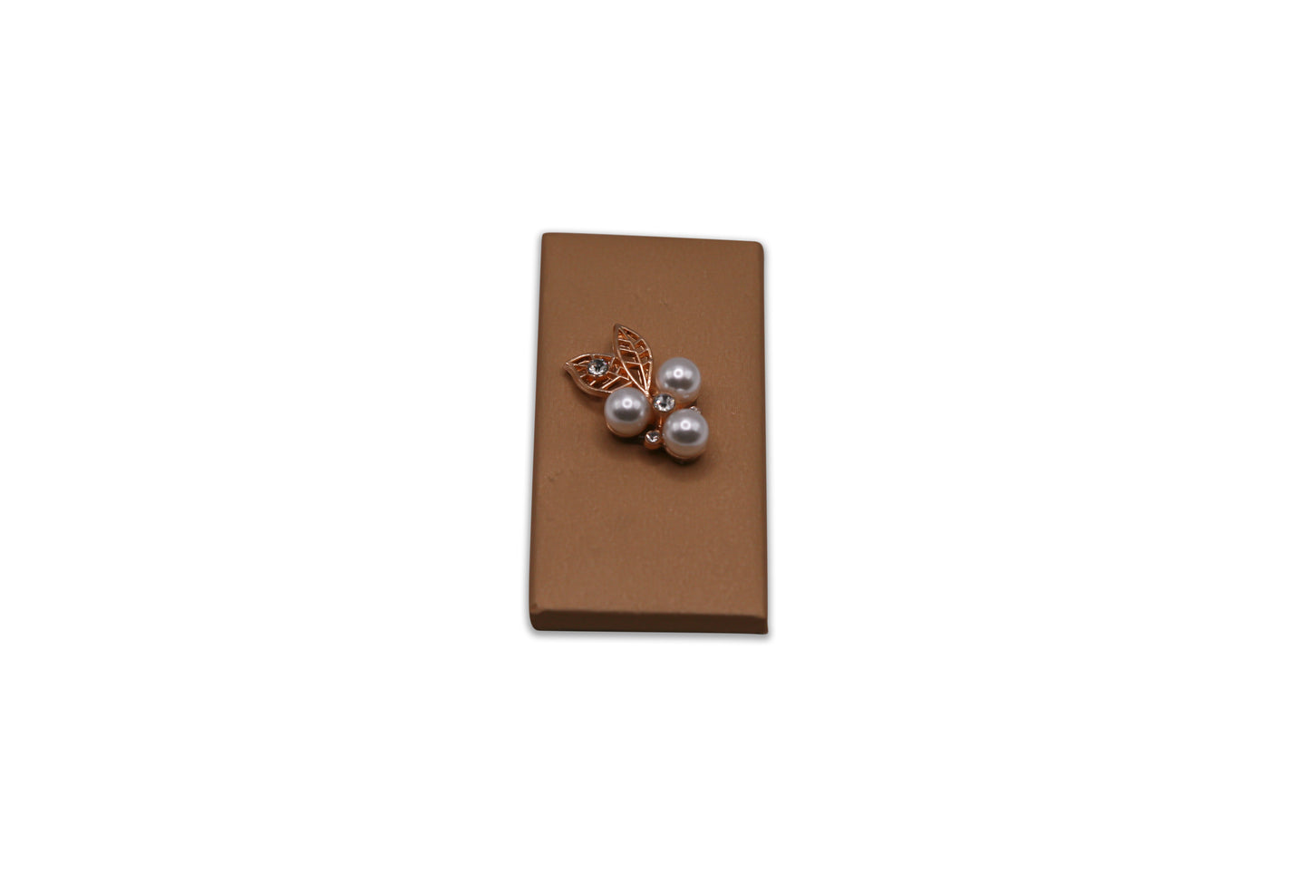 Rhinestone Pearls with Leaf - Wedding Decorated Chocolate Favor