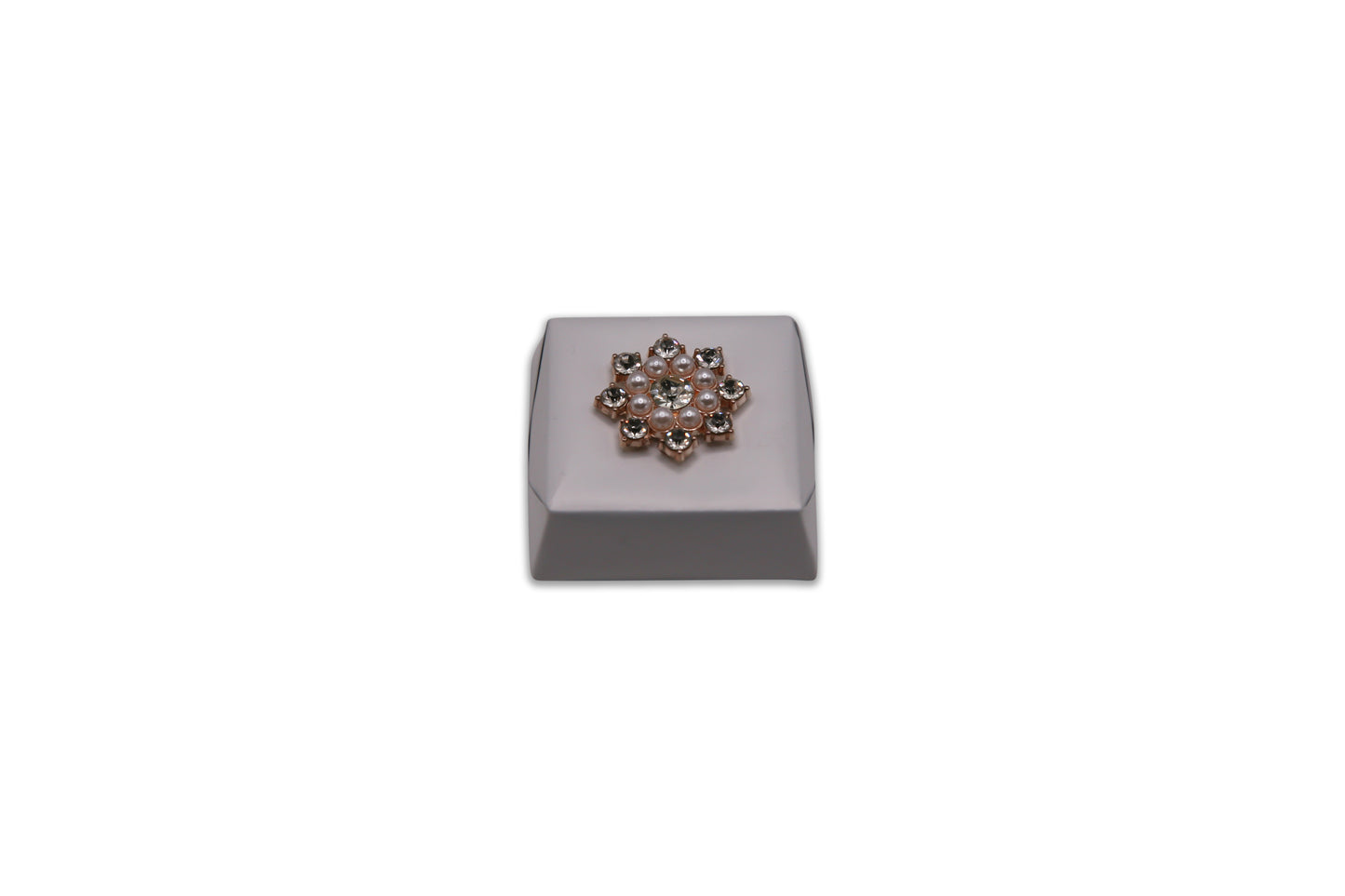 Crown Jewel & Mini Pearls - Wedding Decorated Chocolate Favor