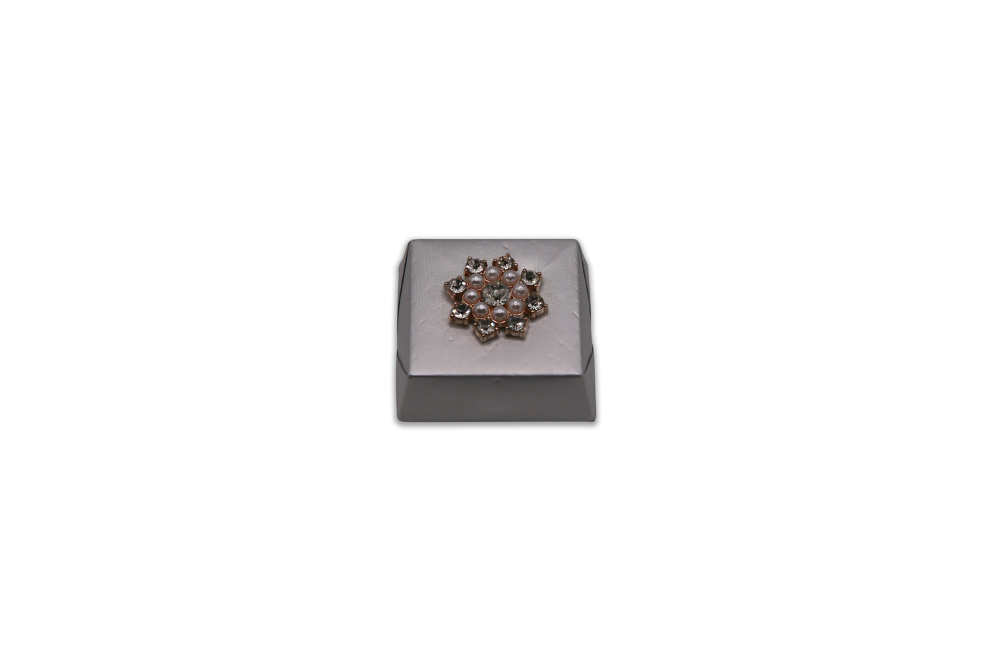 Crown Jewel & Mini Pearls - Wedding Decorated Chocolate Favor